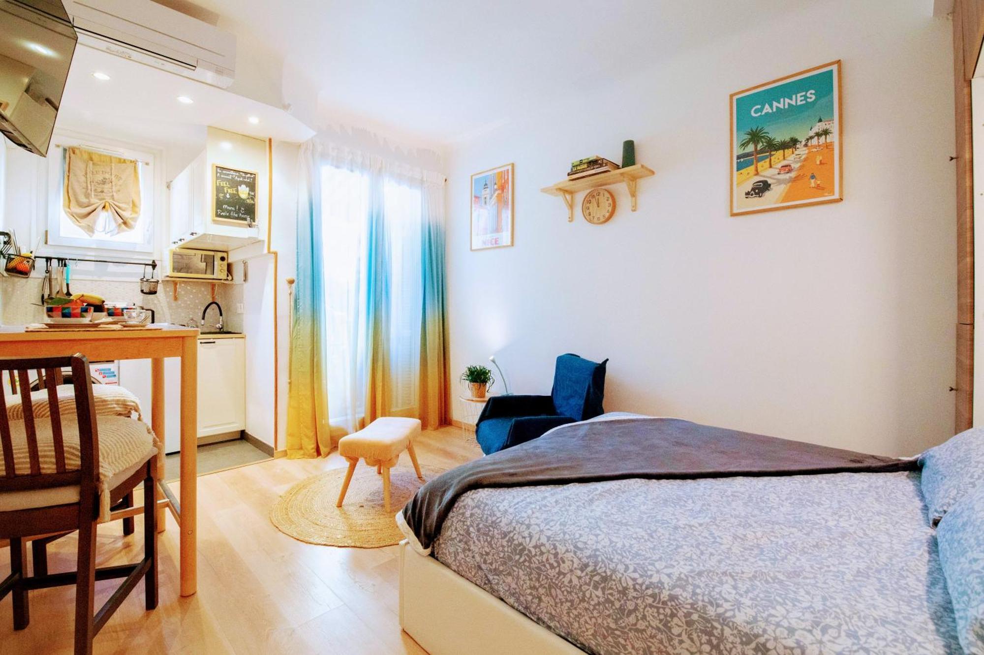 Haliviera - Golden Square, 1Min From Beach Apartment Nice Luaran gambar