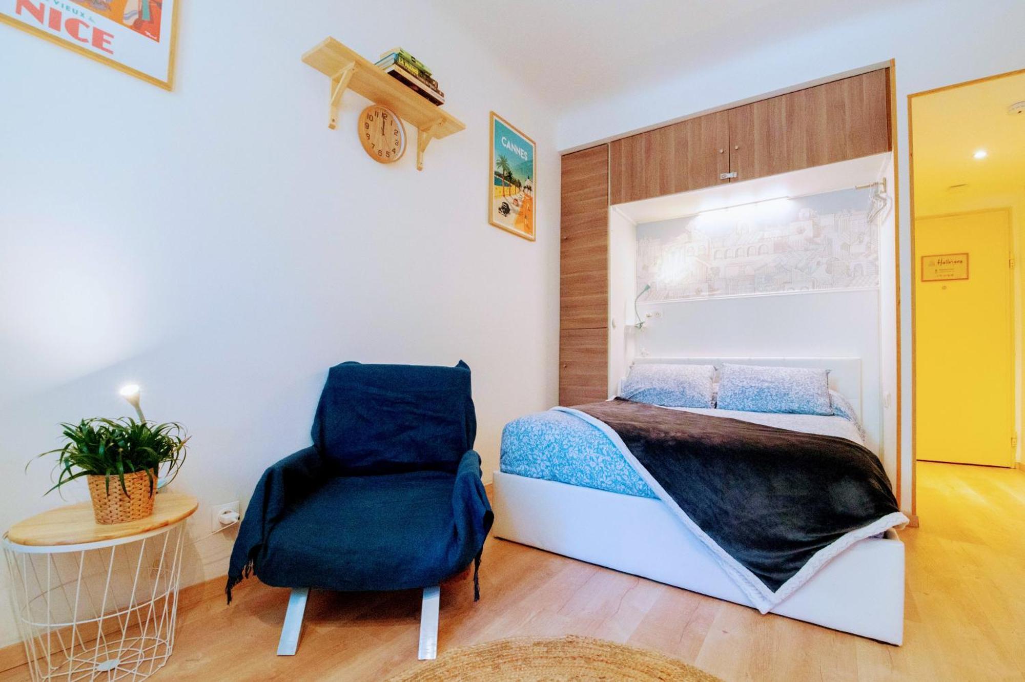 Haliviera - Golden Square, 1Min From Beach Apartment Nice Luaran gambar