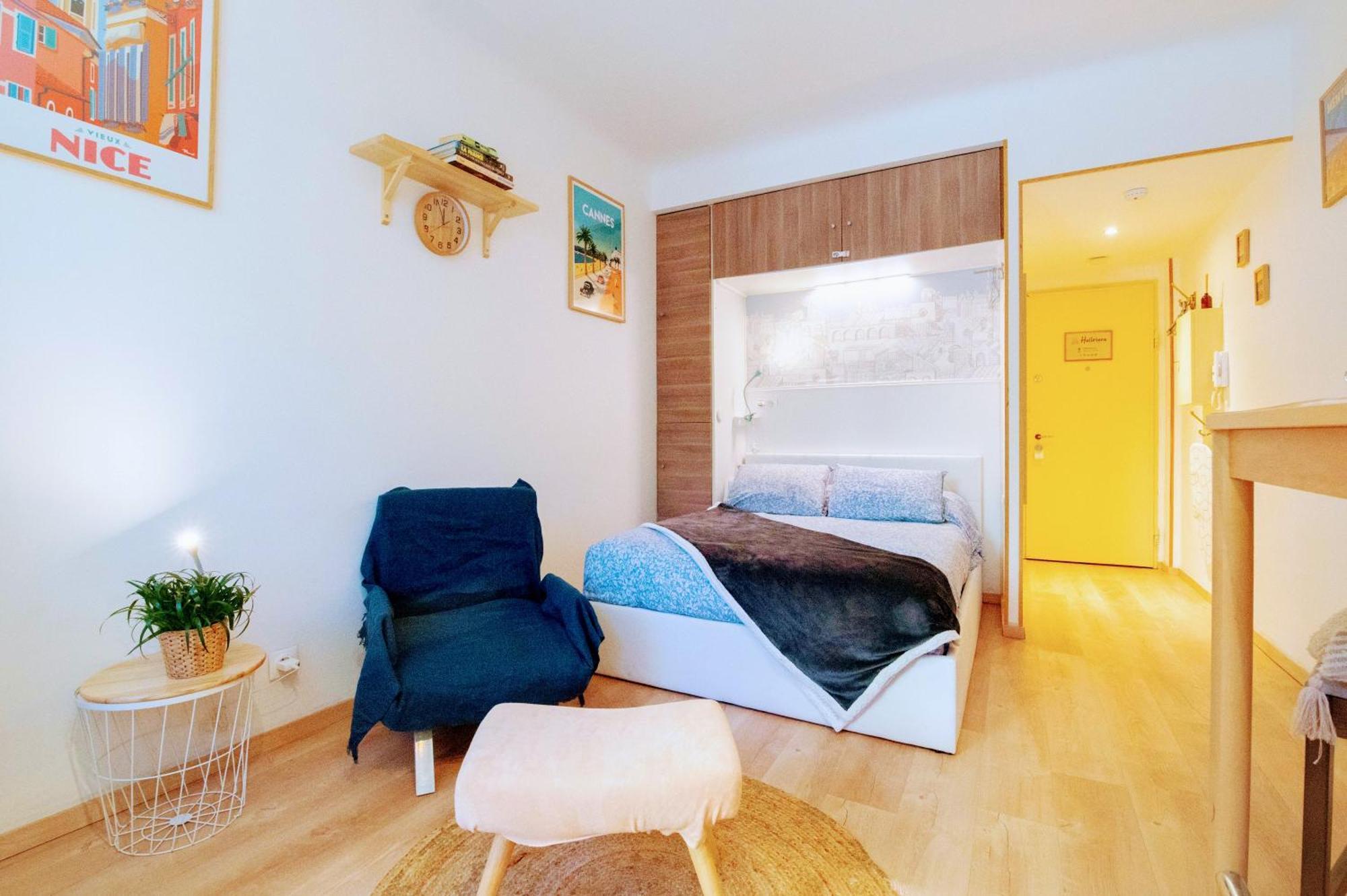Haliviera - Golden Square, 1Min From Beach Apartment Nice Luaran gambar