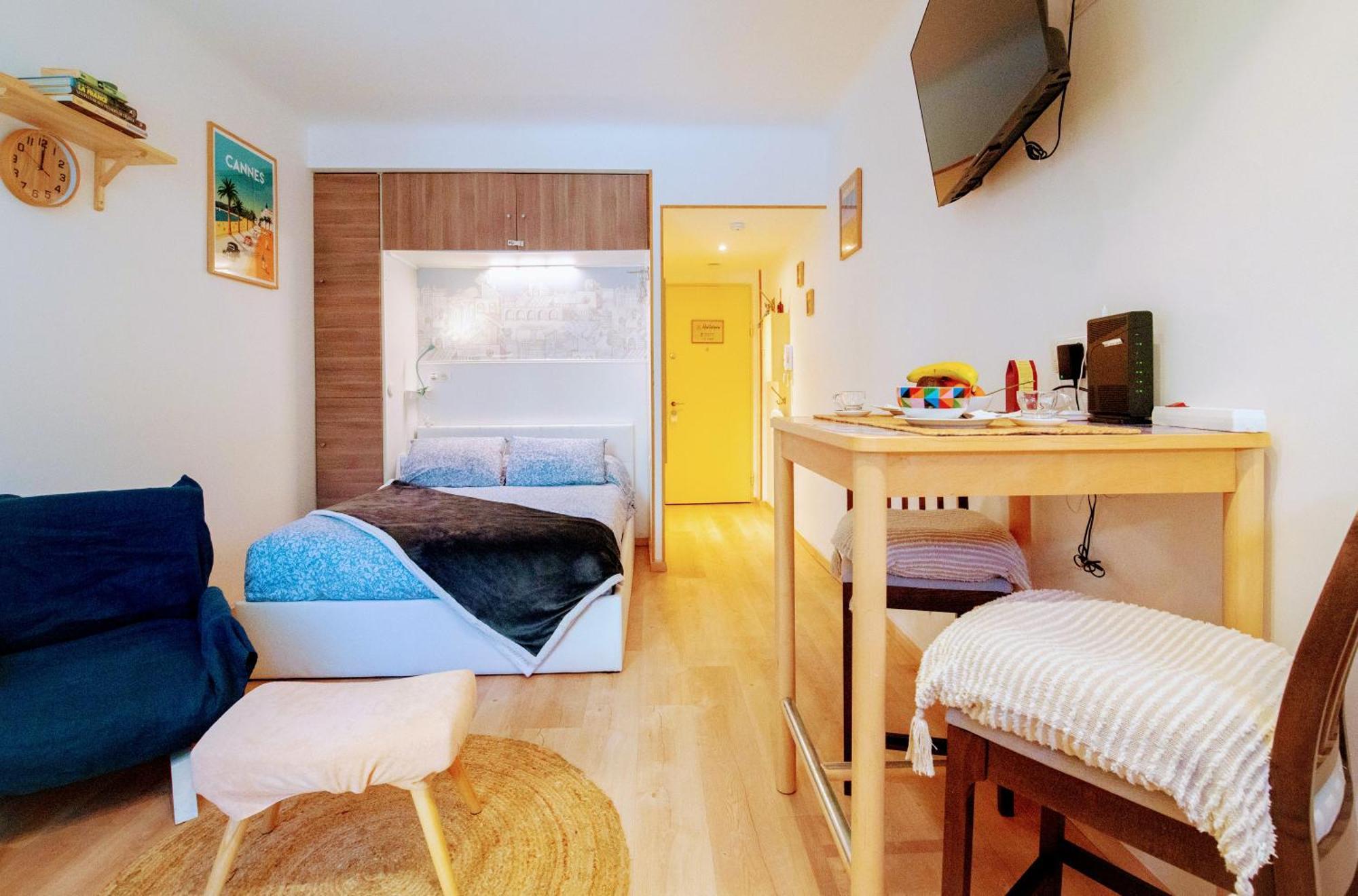 Haliviera - Golden Square, 1Min From Beach Apartment Nice Luaran gambar